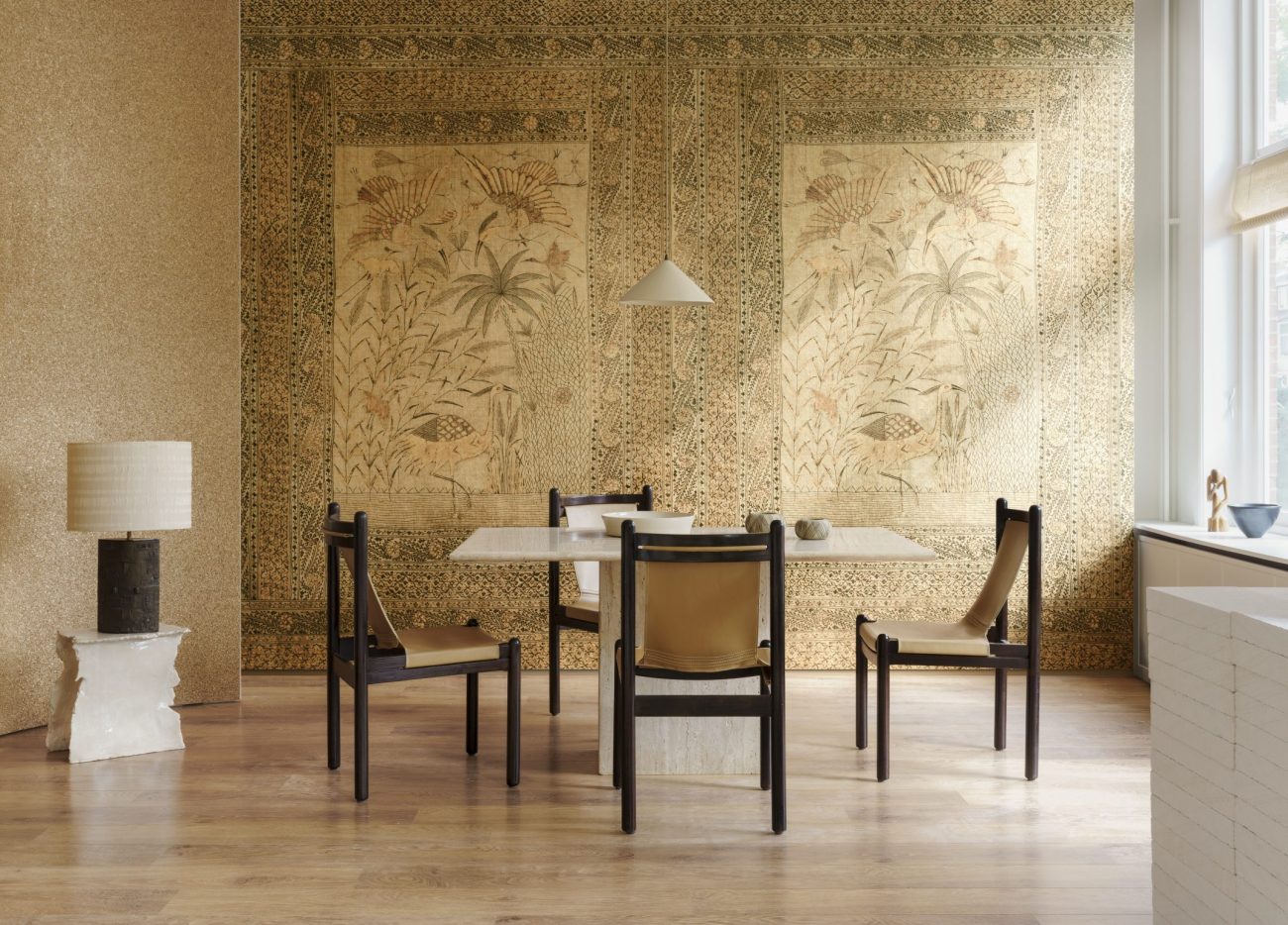 EssentialsKaolin_Passeggio_30371_Roomshot_Print_HR EssentialsKaolin_Passeggio_30371_Roomshot_Print_HR