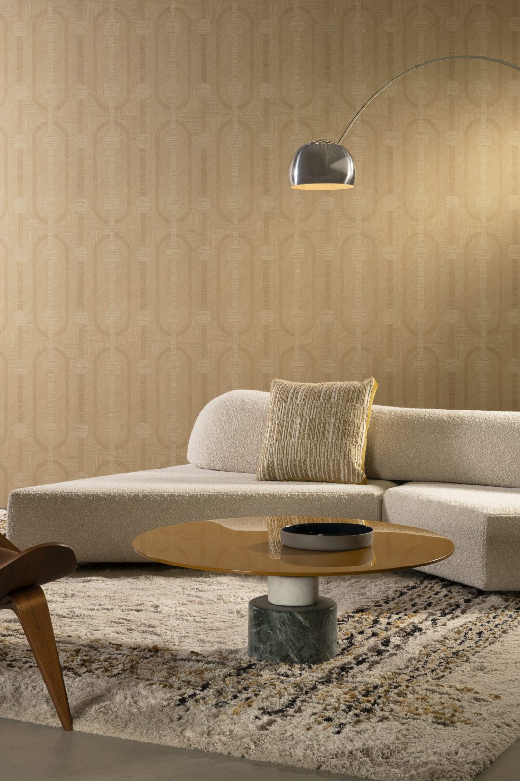 EssentialsLuxor_Amulet_19410_Roomshot_Print_HR
