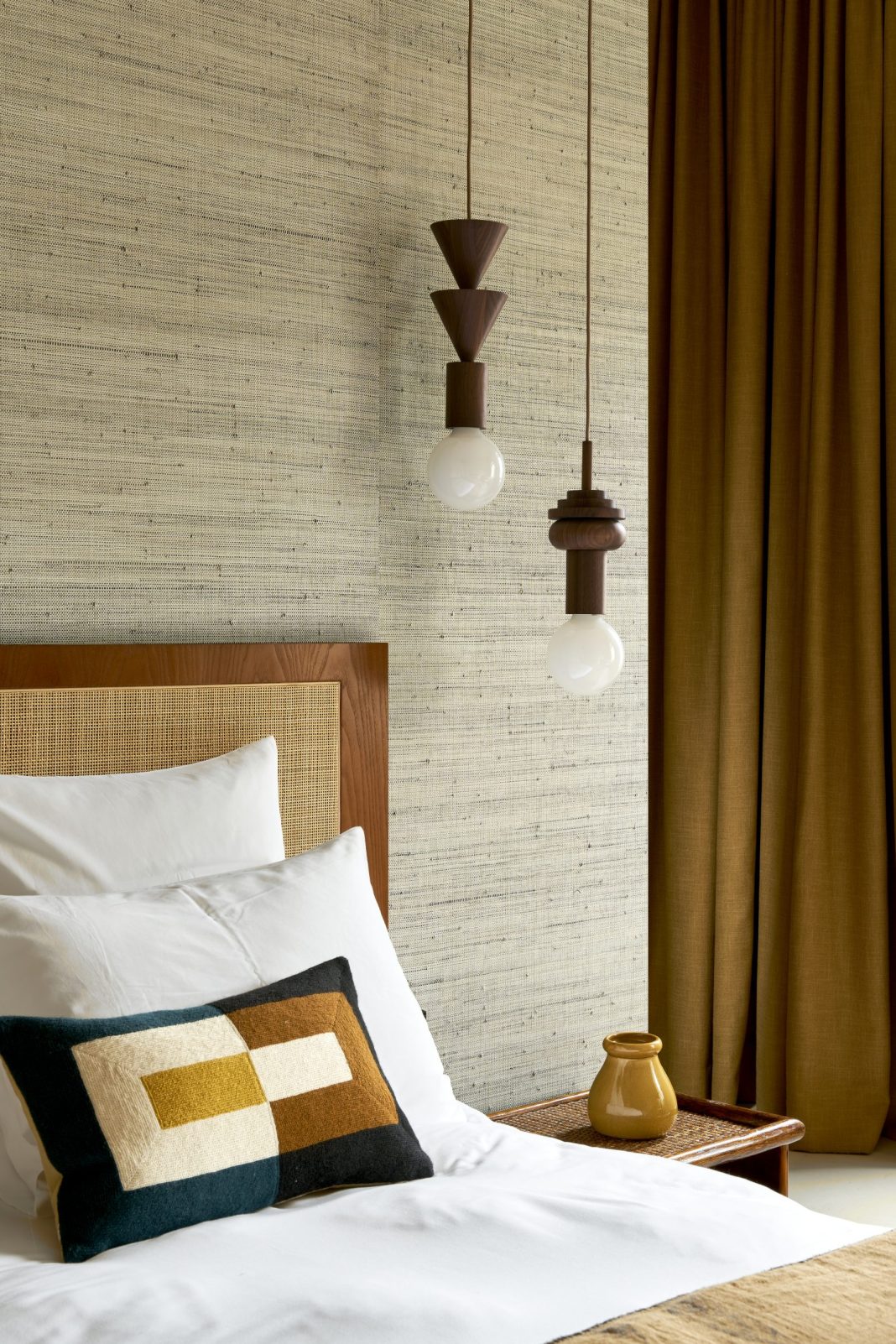 AllNaturals_Infini_48021A_Roomshot_Print_HR