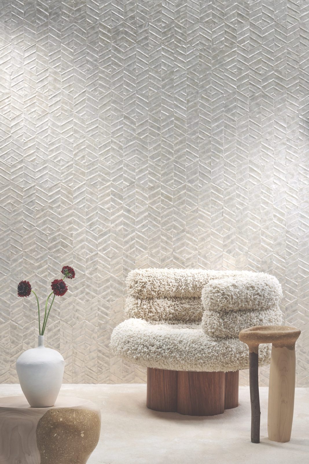 Luster_Lucea_70310_Roomshot_Print_HR Luster_Lucea_70310_Roomshot_Print_HR
